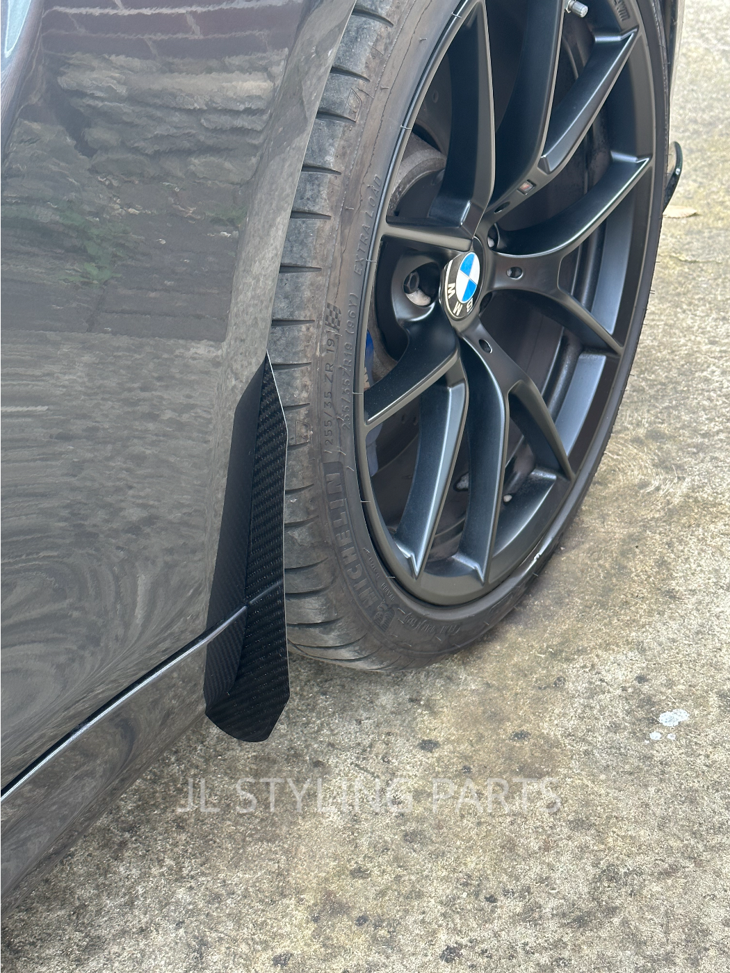 Carbon Fibre Front Arch Guards For BMW 1 series F20 F21