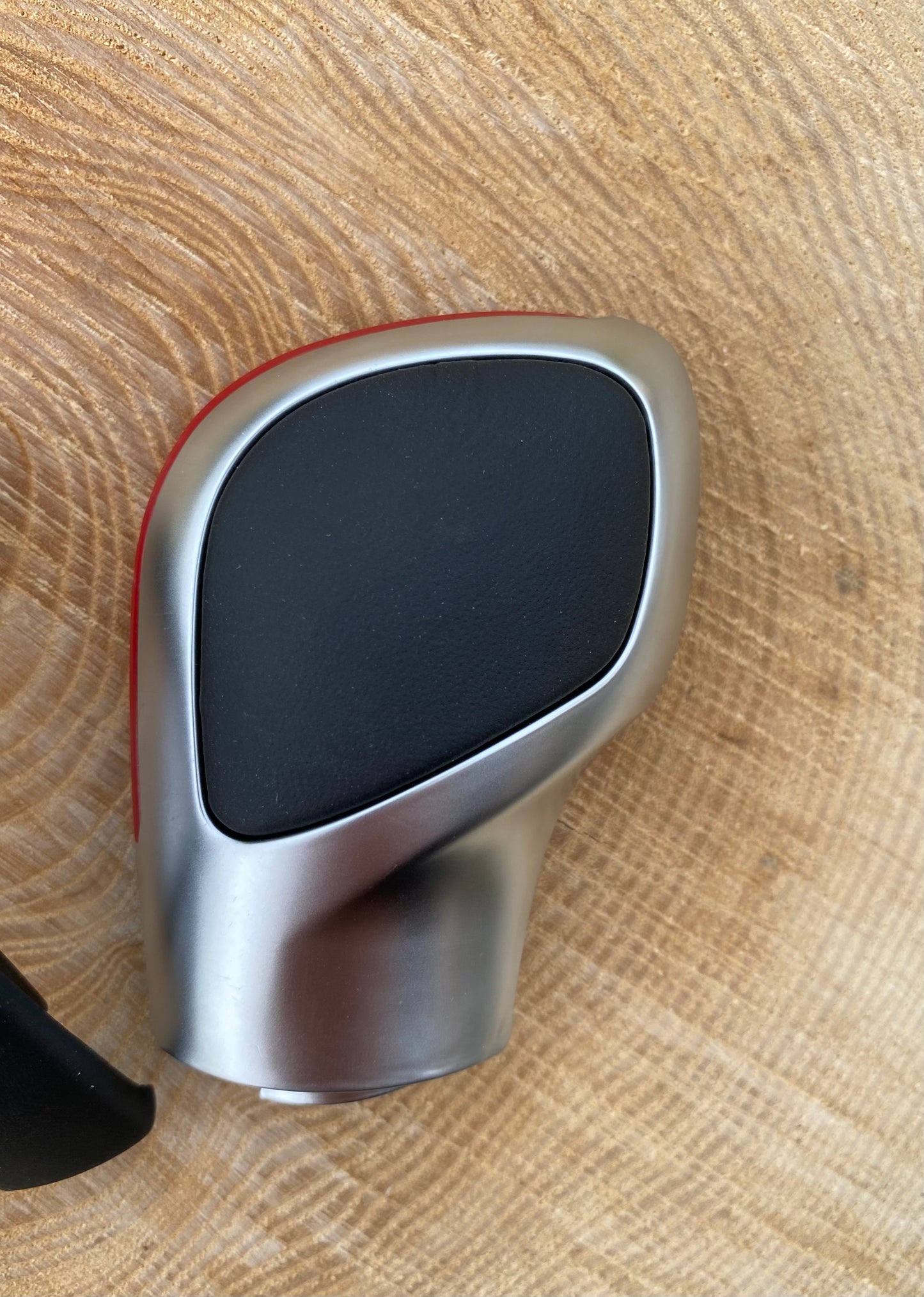 Automatic gear selector shifter with red accents