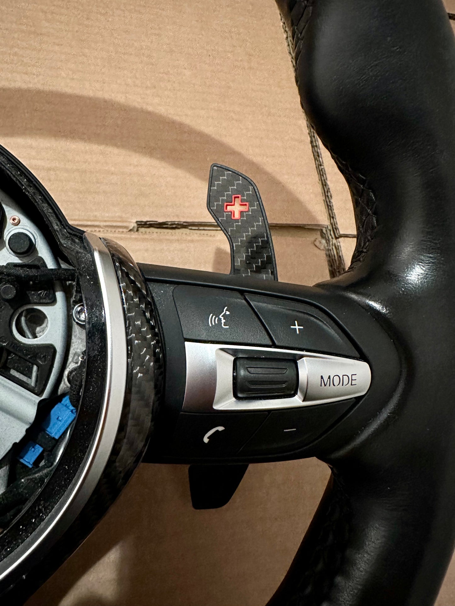 Gloss carbon fibre paddle shifters with red accents FOR BMW M2 F87 M3 F80 M4 F82 F83 M5 F90