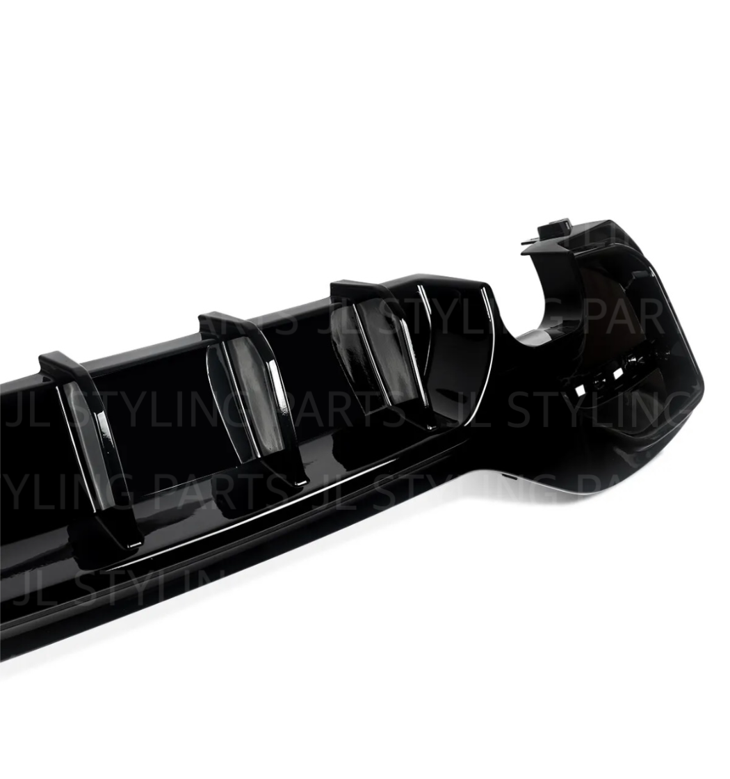 Gloss black rear diffuser FOR BMW 1 SERIES F20 F21 2015-2019