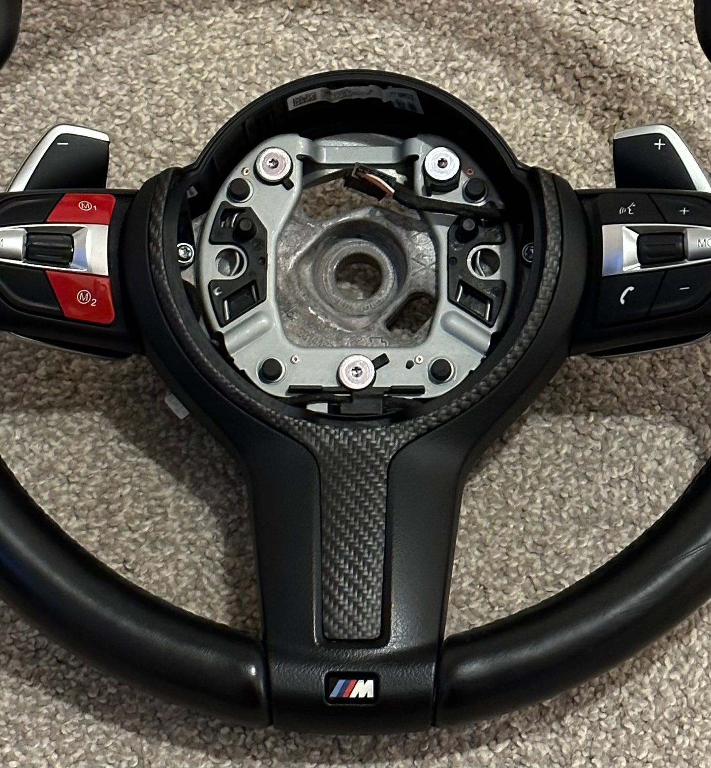 Matte textured Carbon Fibre steering wheel insert FOR BMW 1 2 3 4 series F series M sport